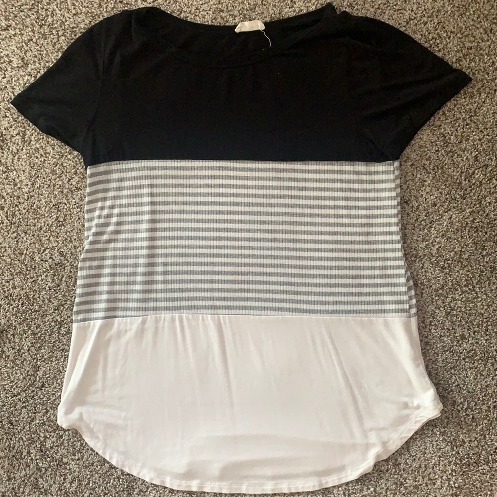 Black and white color block shirt!